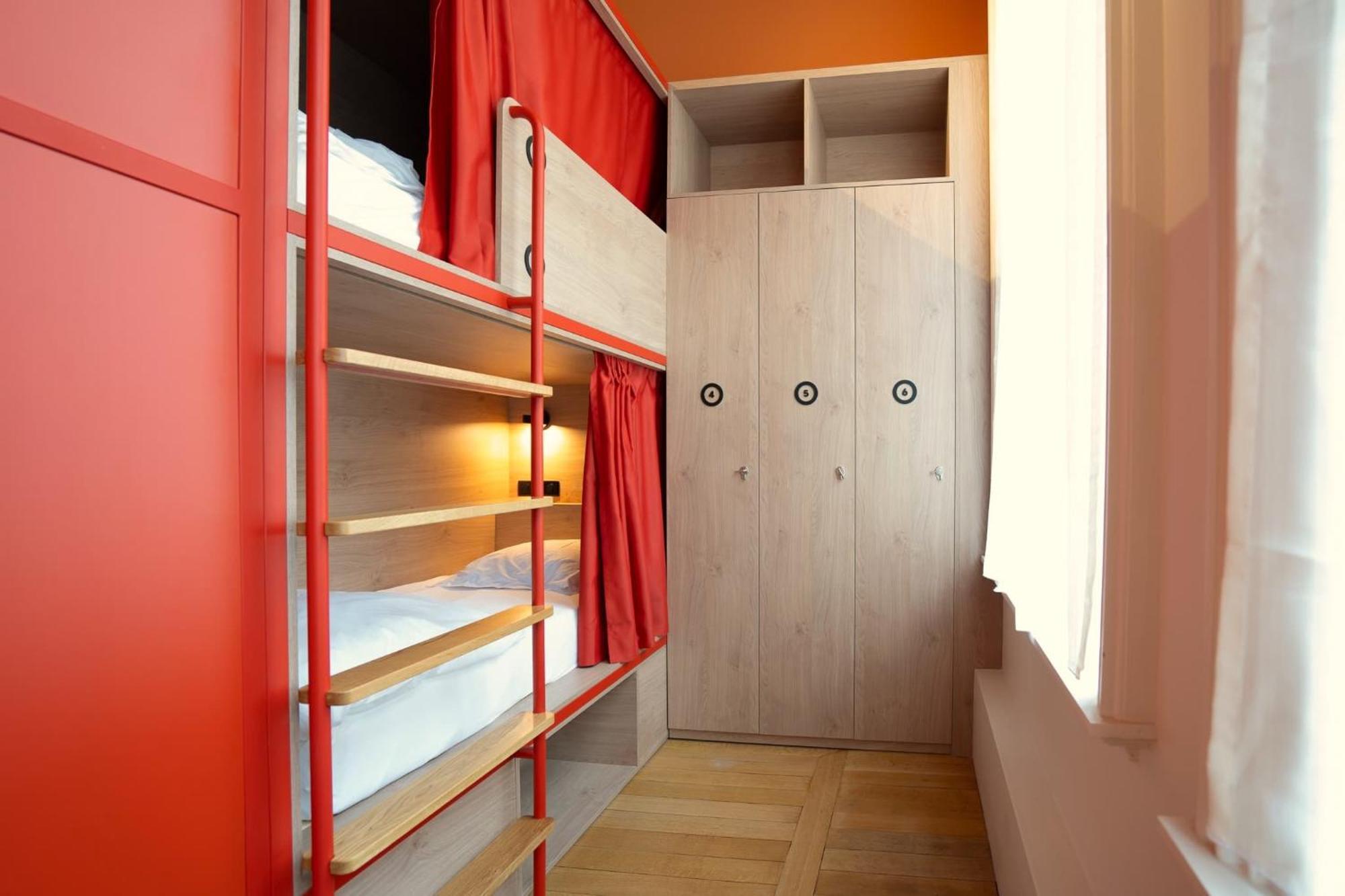 Central Hostel Lille Centre Екстер'єр фото
